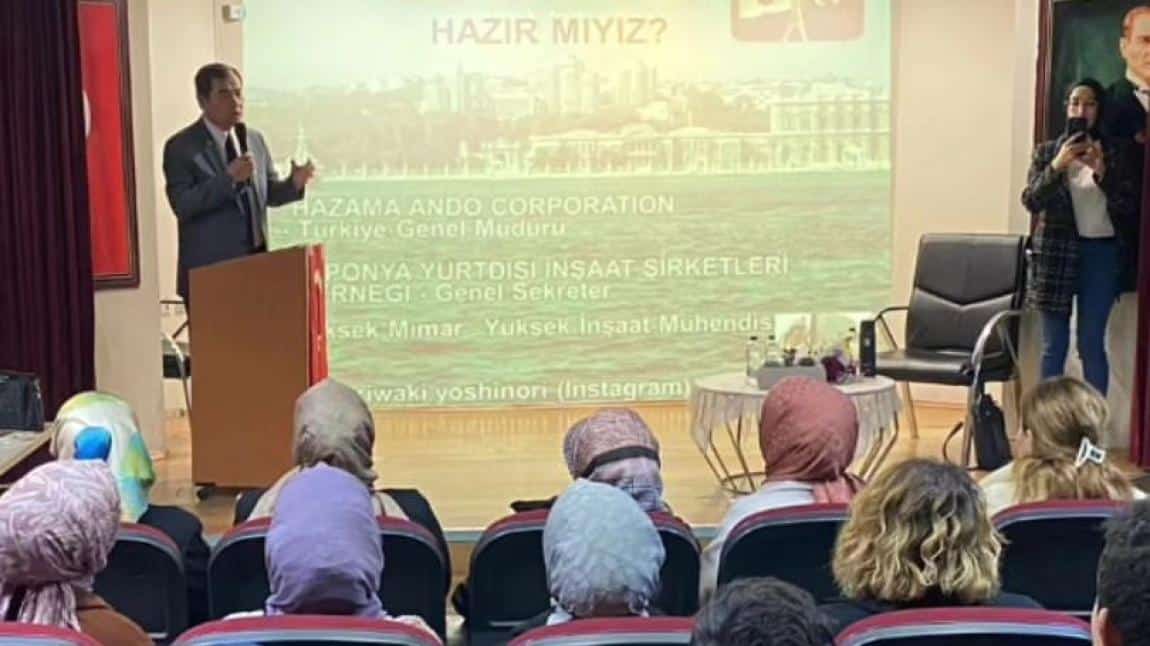 Ünlü Deprem Bilimci Okulumuzda Deprem Hazırlık Semineri Verdi